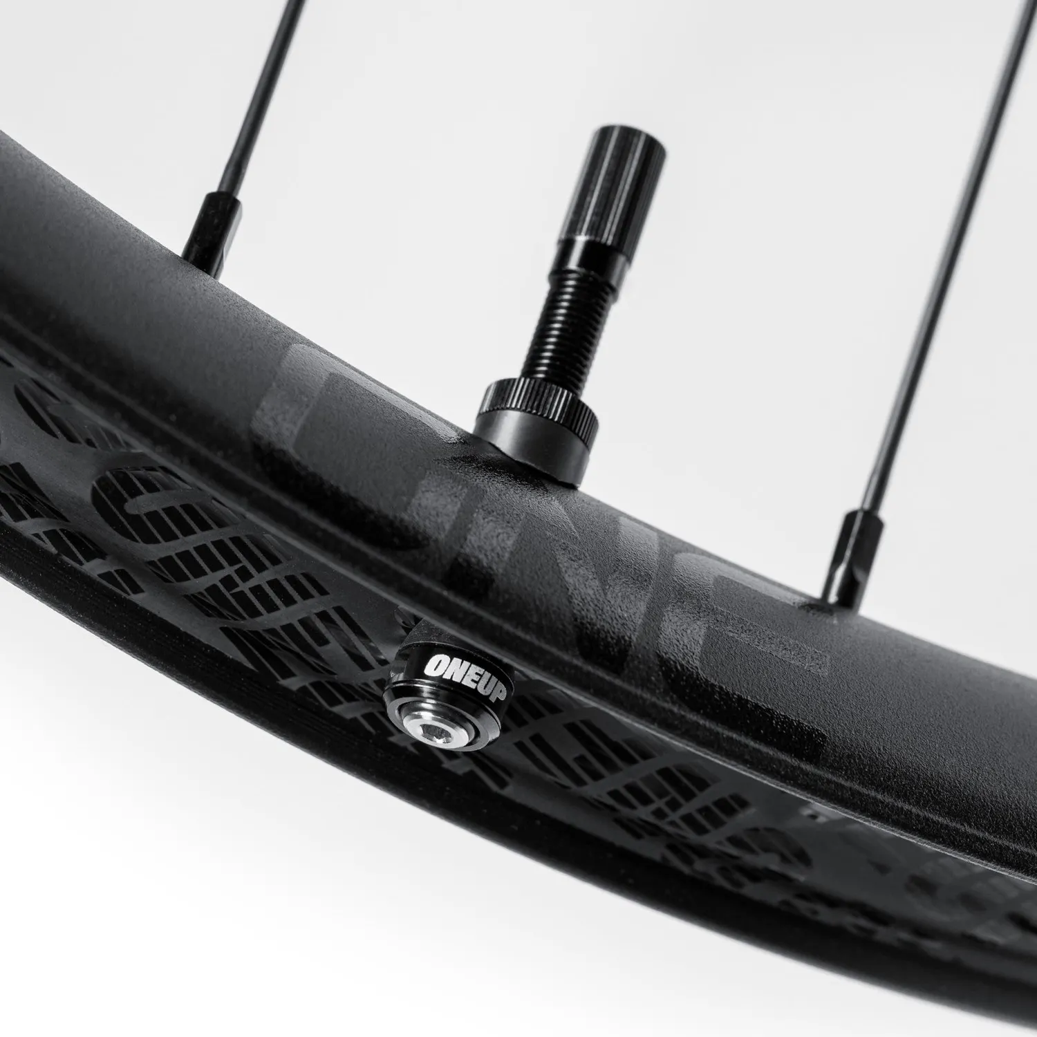 OneUp Fillmore tubeless ventiler alu sæt