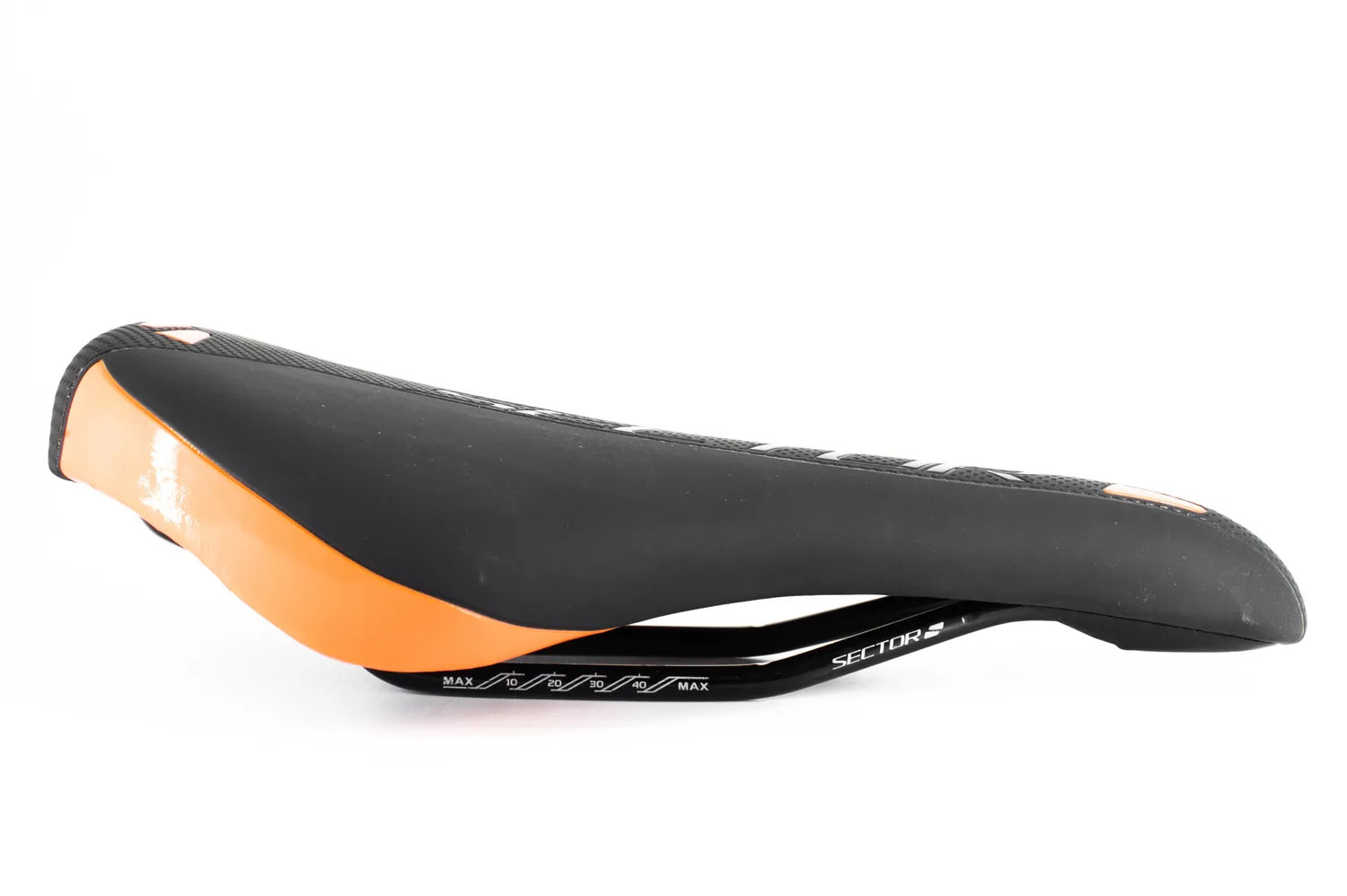 Silverback Sector børnesadel orange 20-24 tommer