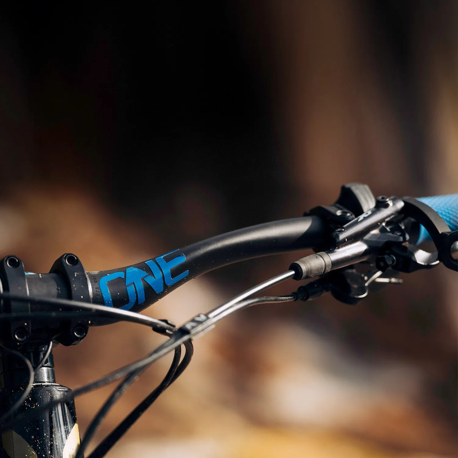 OneUp Carbon E-Bar Bundle styr 35mm rise