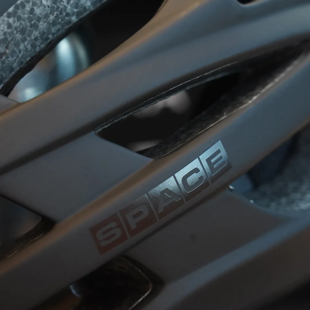 Silverback Space Speed 1 cykelhjelm sort S/M letvægt