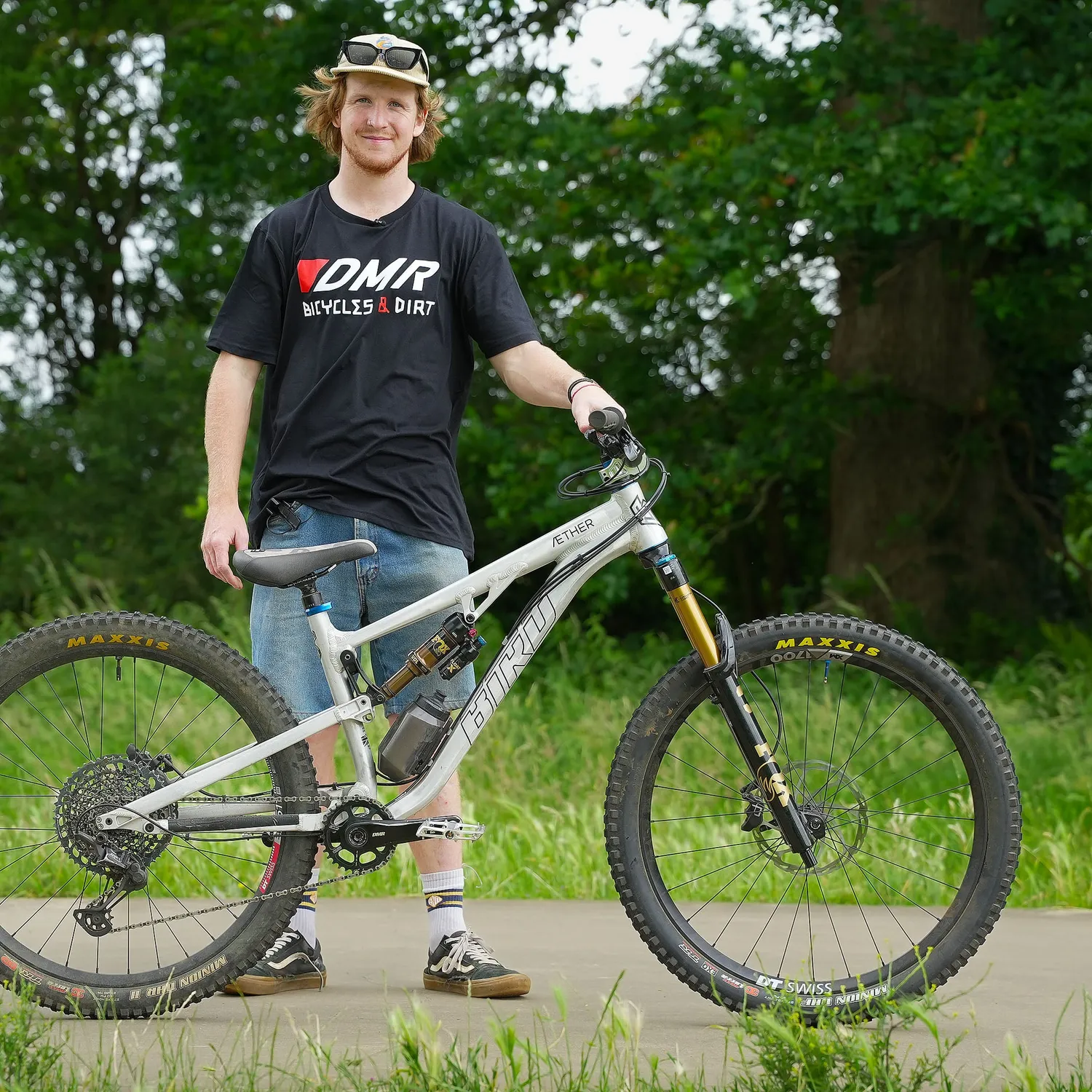 DMR Bicycles Dirt T-shirt sort økologisk bomuld