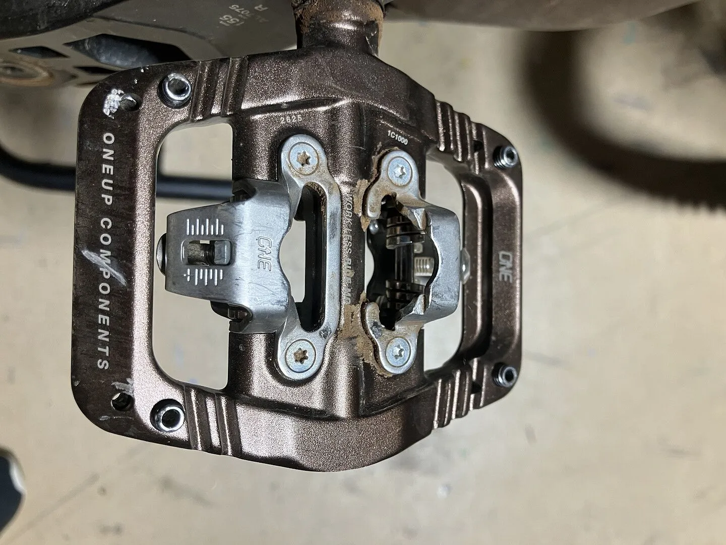 OneUp Clip Pedals SPD klikpedaler sort