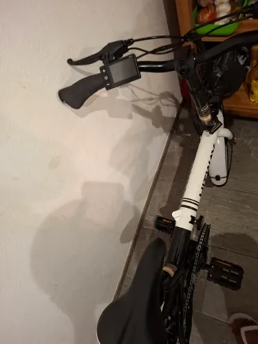 URLIFE E20 elcykel sort EU pendlerklar