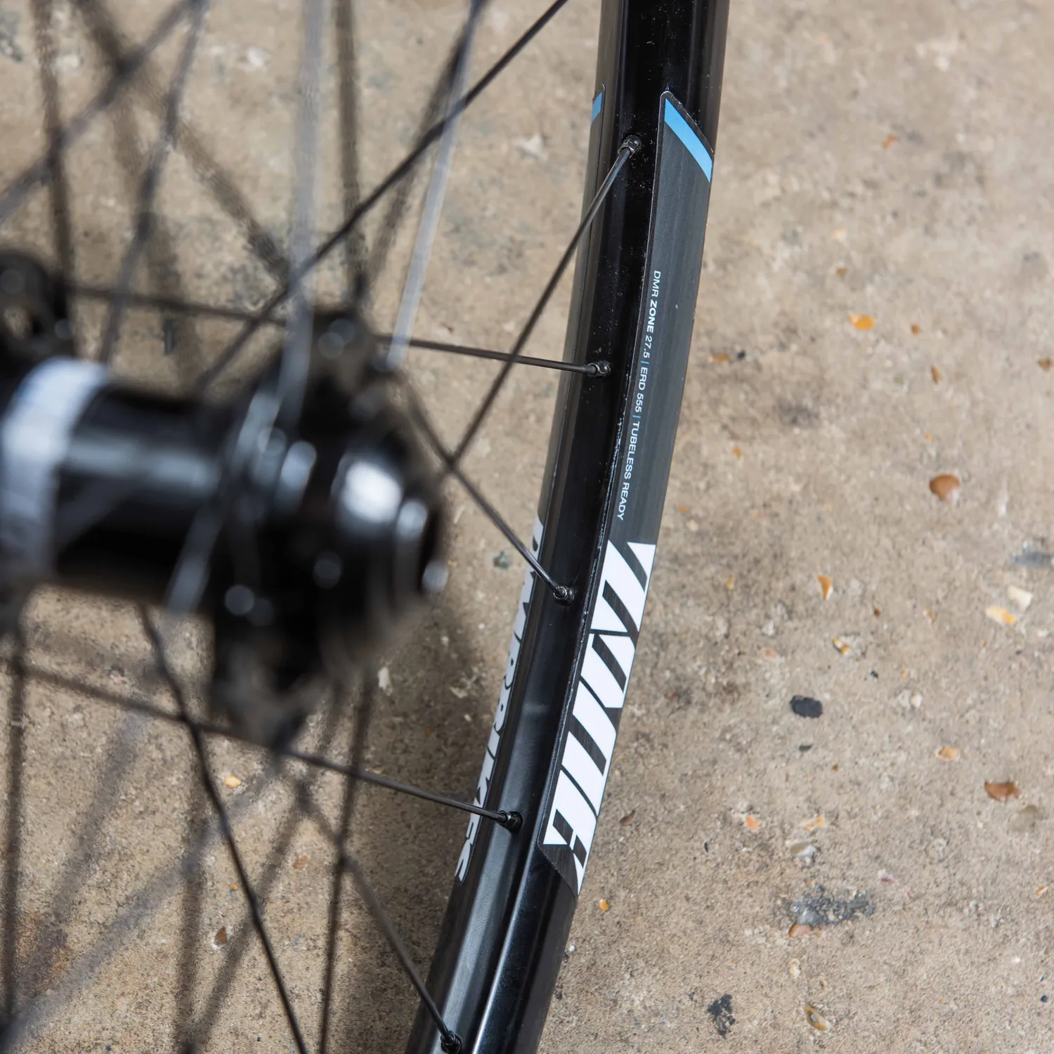 DMR Zone 27,5 hjulsæt tubeless aluminium