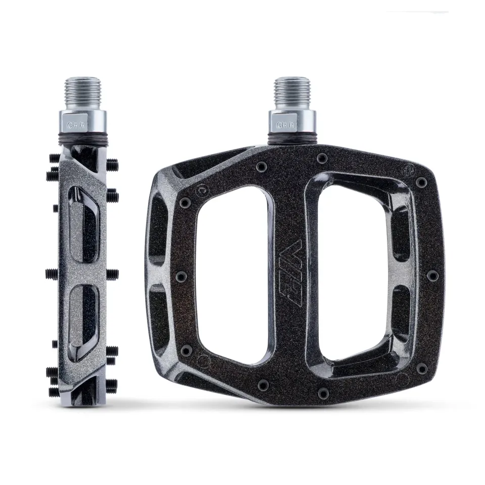DMR V12 SE fladpedaler Galaxy sorte
