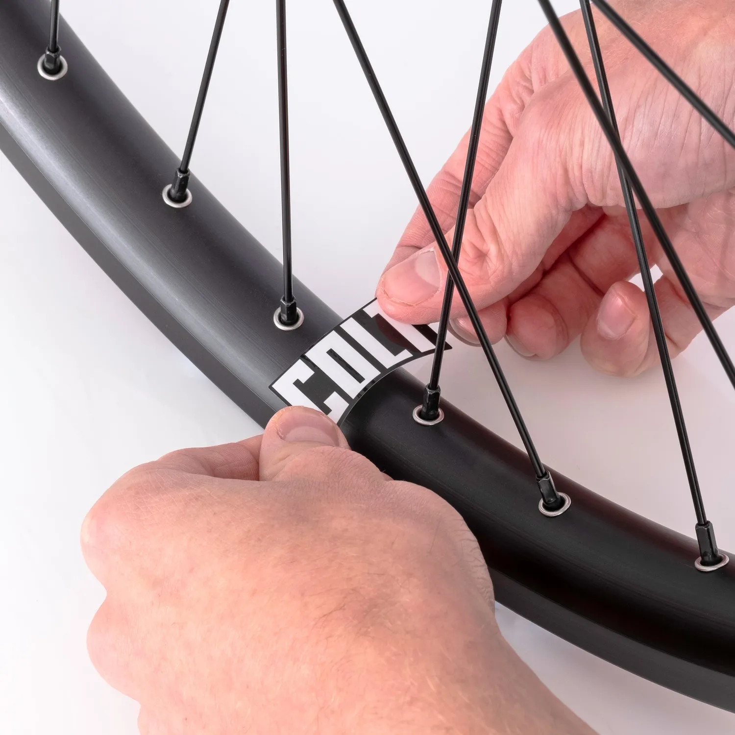 DMR Bikes Colt forhjul 26" disc 9 mm QR