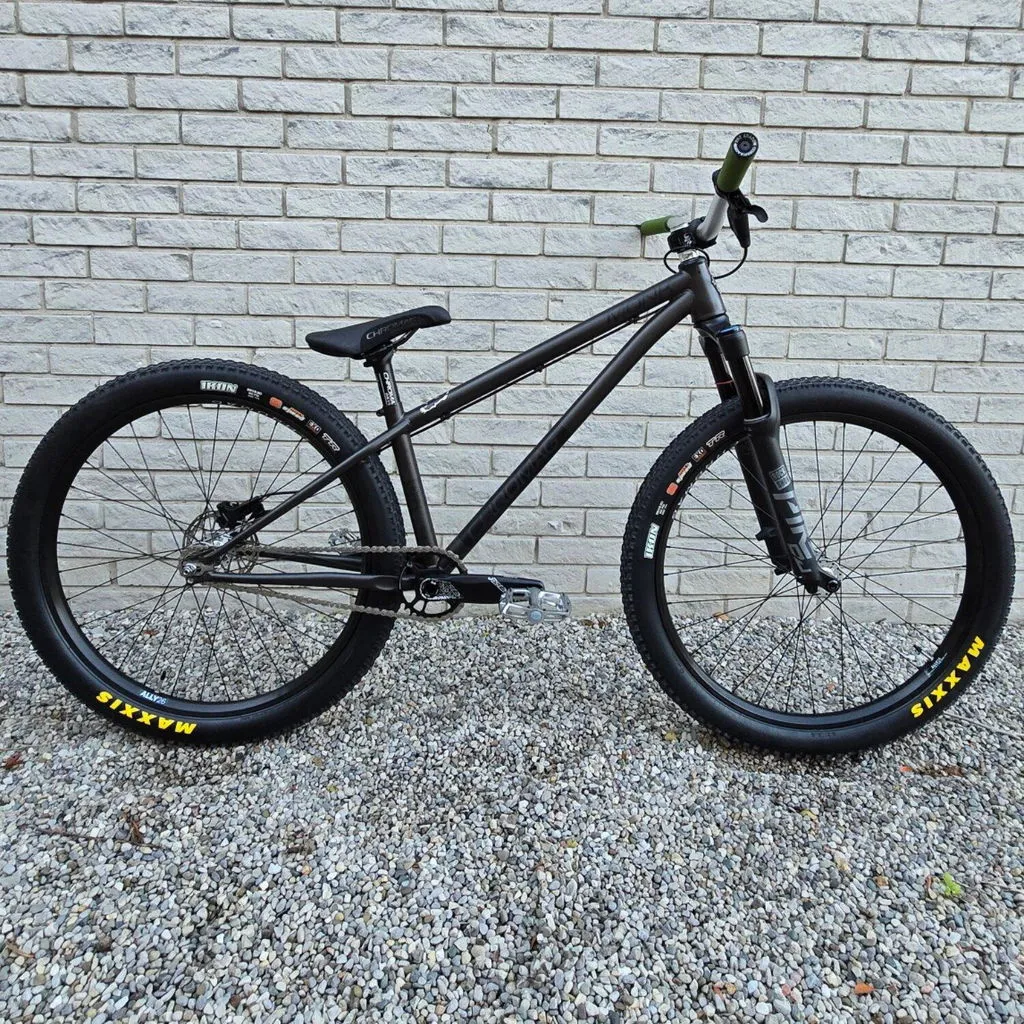 Chromag Monk dirt jumper Long 26 stål