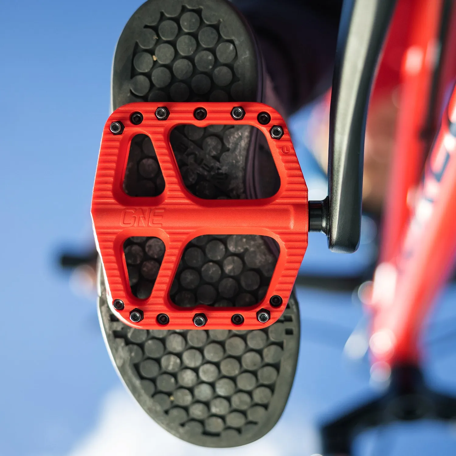 OneUp Small Composite pedaler sort komposit
