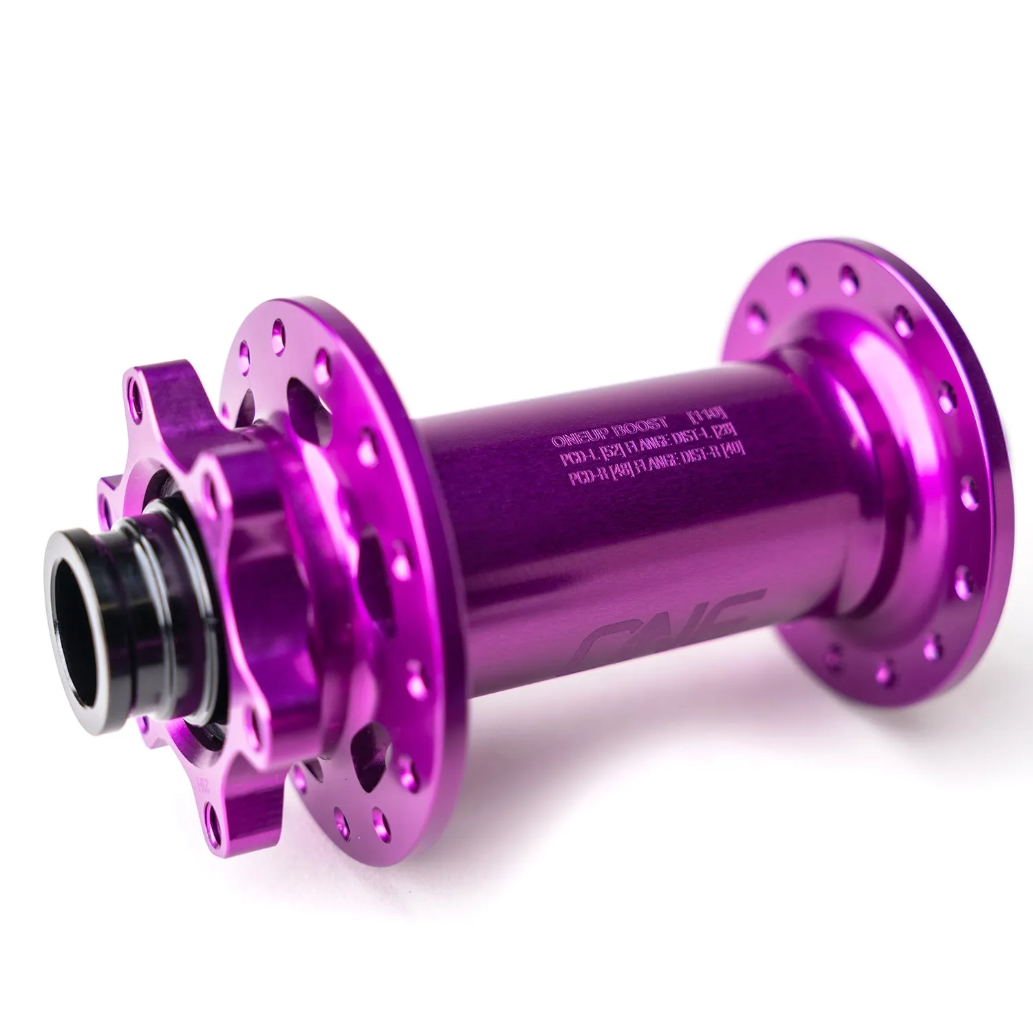 OneUp 110x15 forhjulsnav Boost sort – 32H let