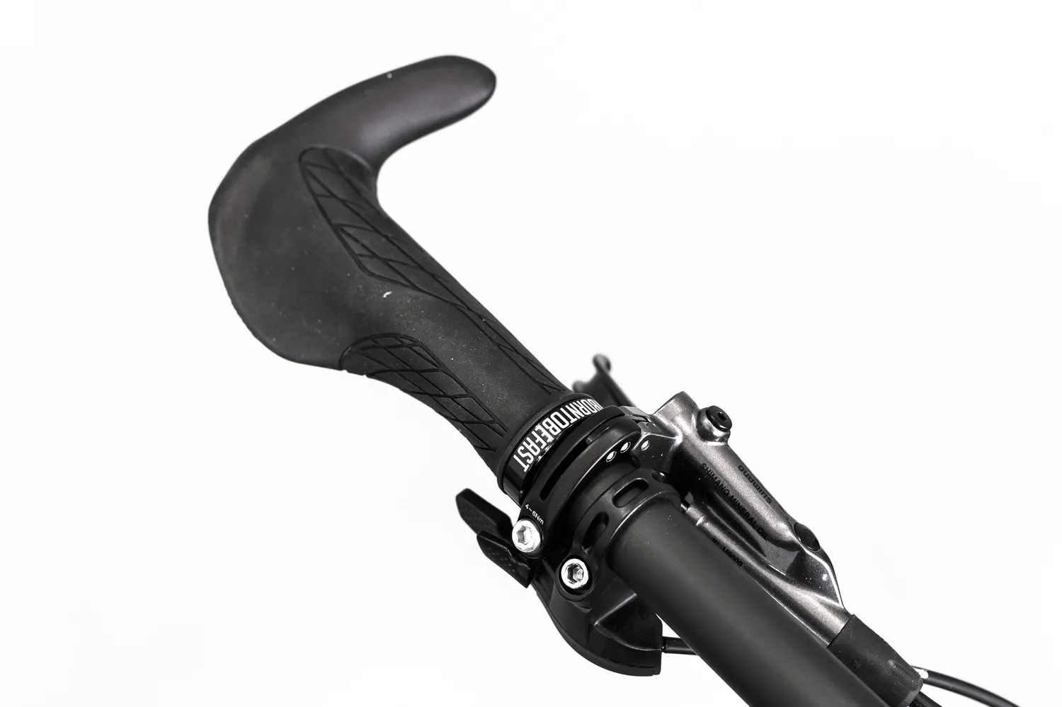 Silverback B2BF Bar End lock-on greb med horn