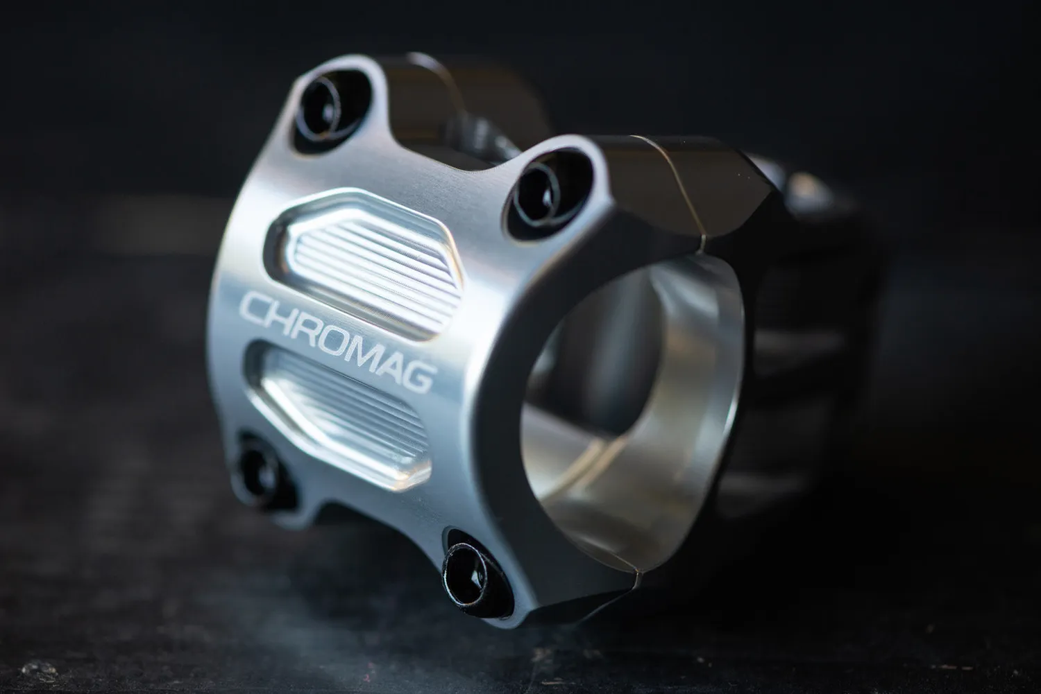 Chromag Riza frempind 31,8 mm 32 mm sort