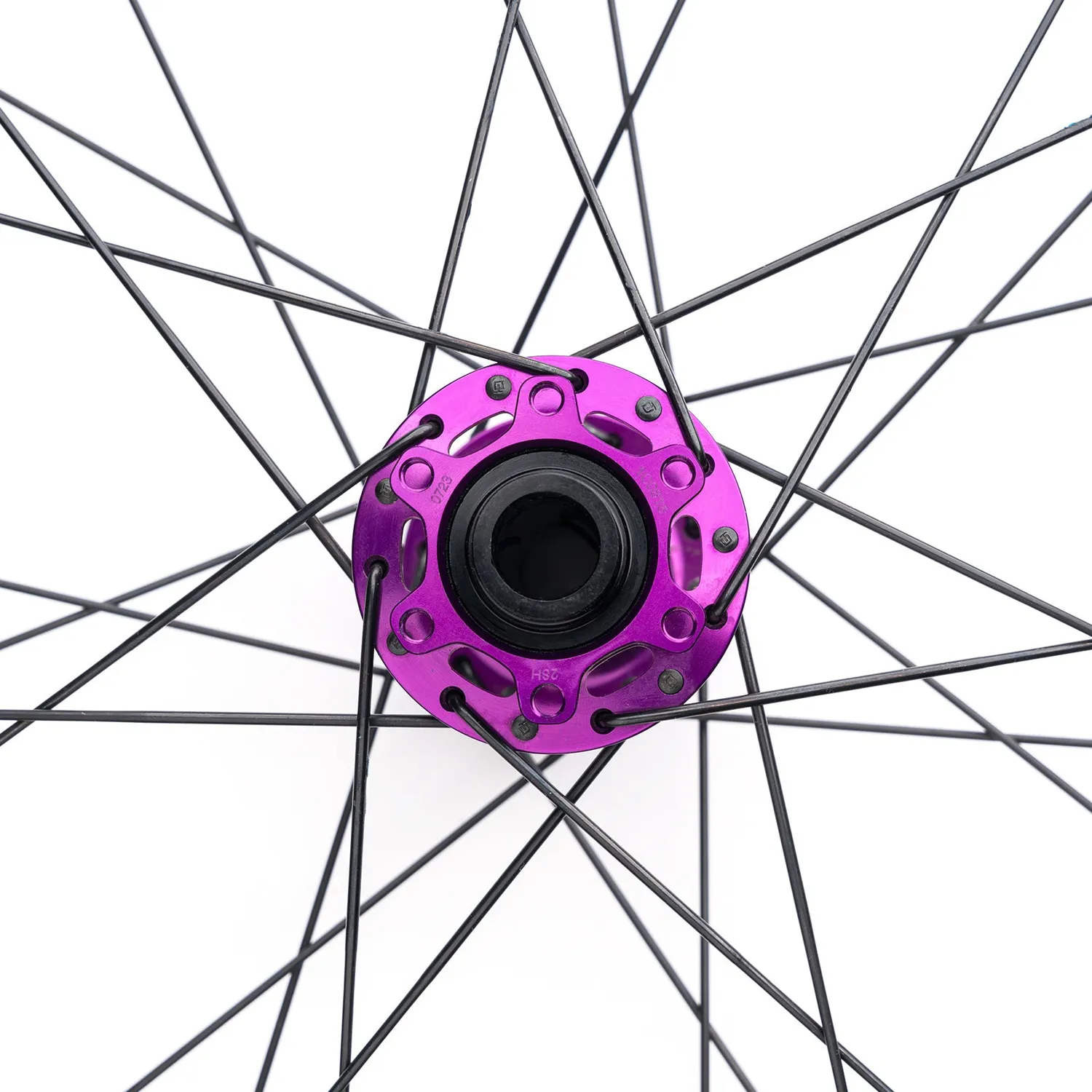 OneUp 110x15 forhjulsnav Boost sort – 32H let