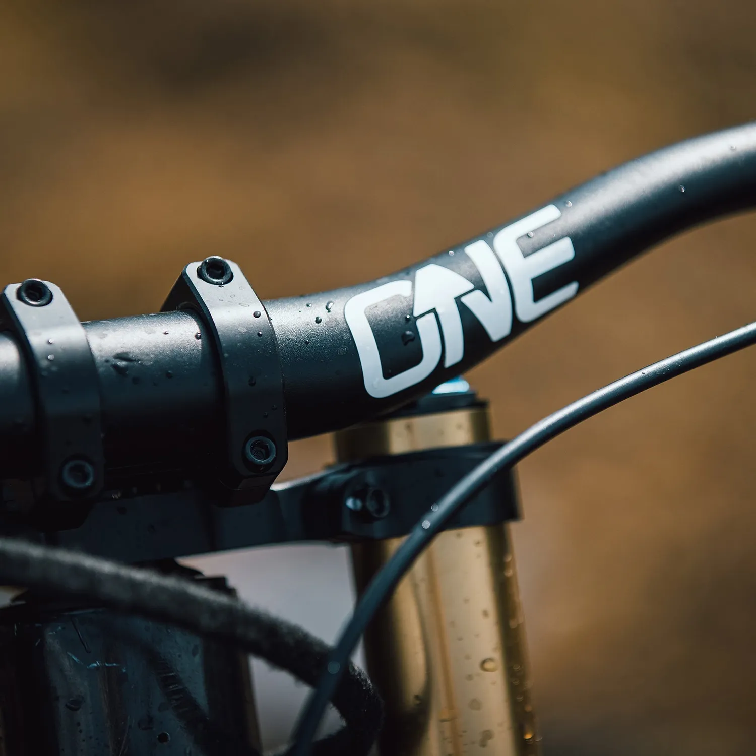 OneUp aluminium styr 35mm rise komfortabel