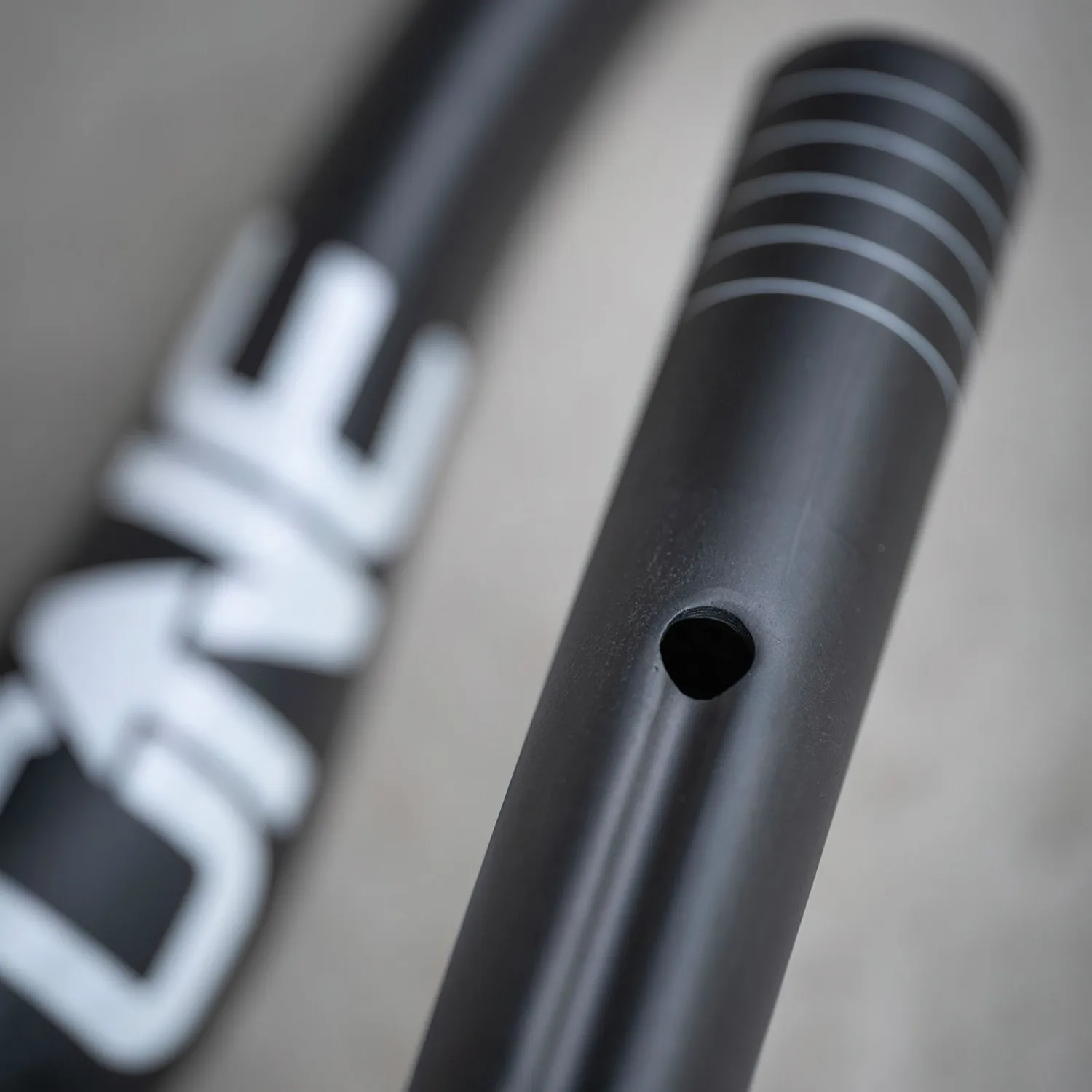 OneUp Carbon E-Bar styr 35mm rise carbon