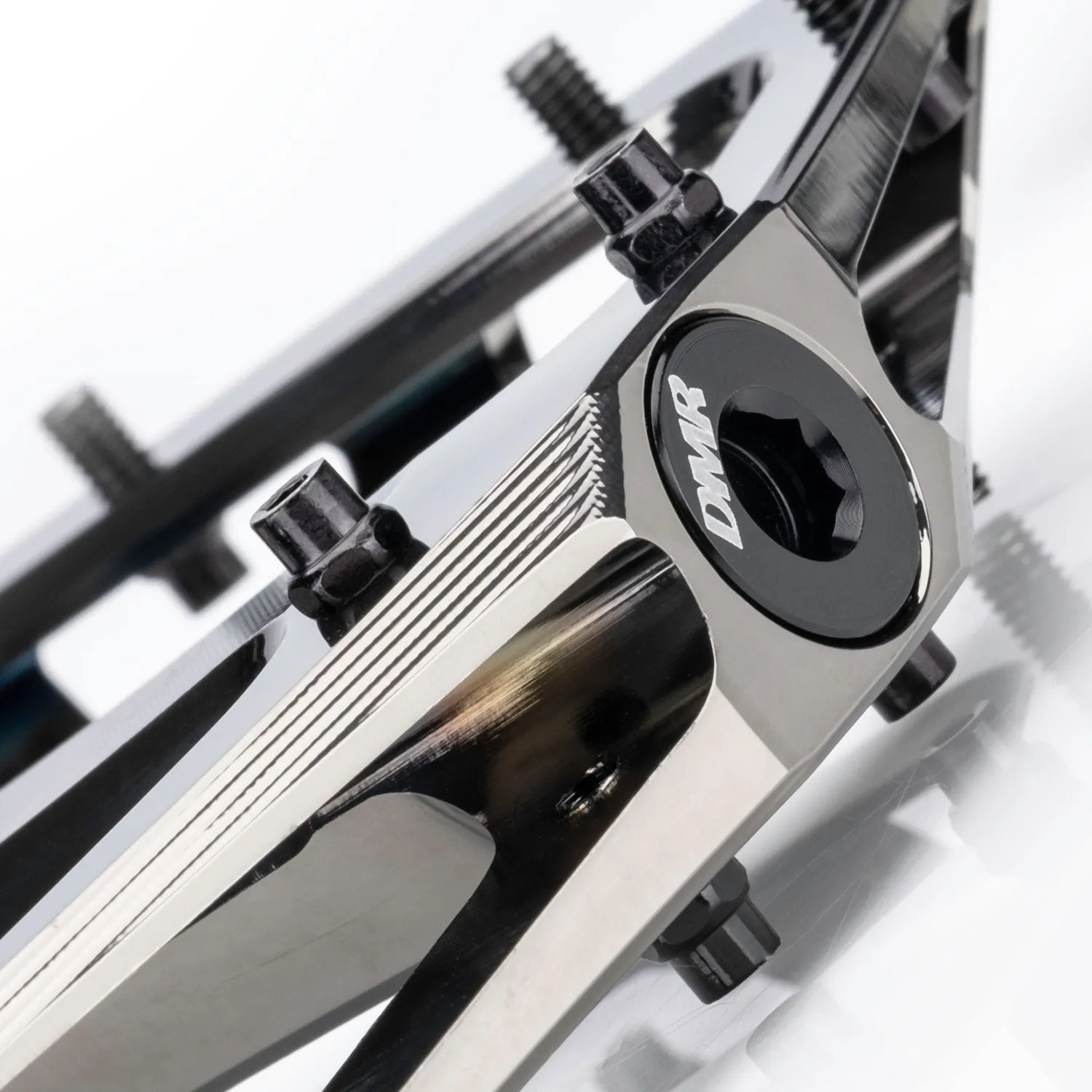 DMR Vault Black Chrome platformpedal concave alu