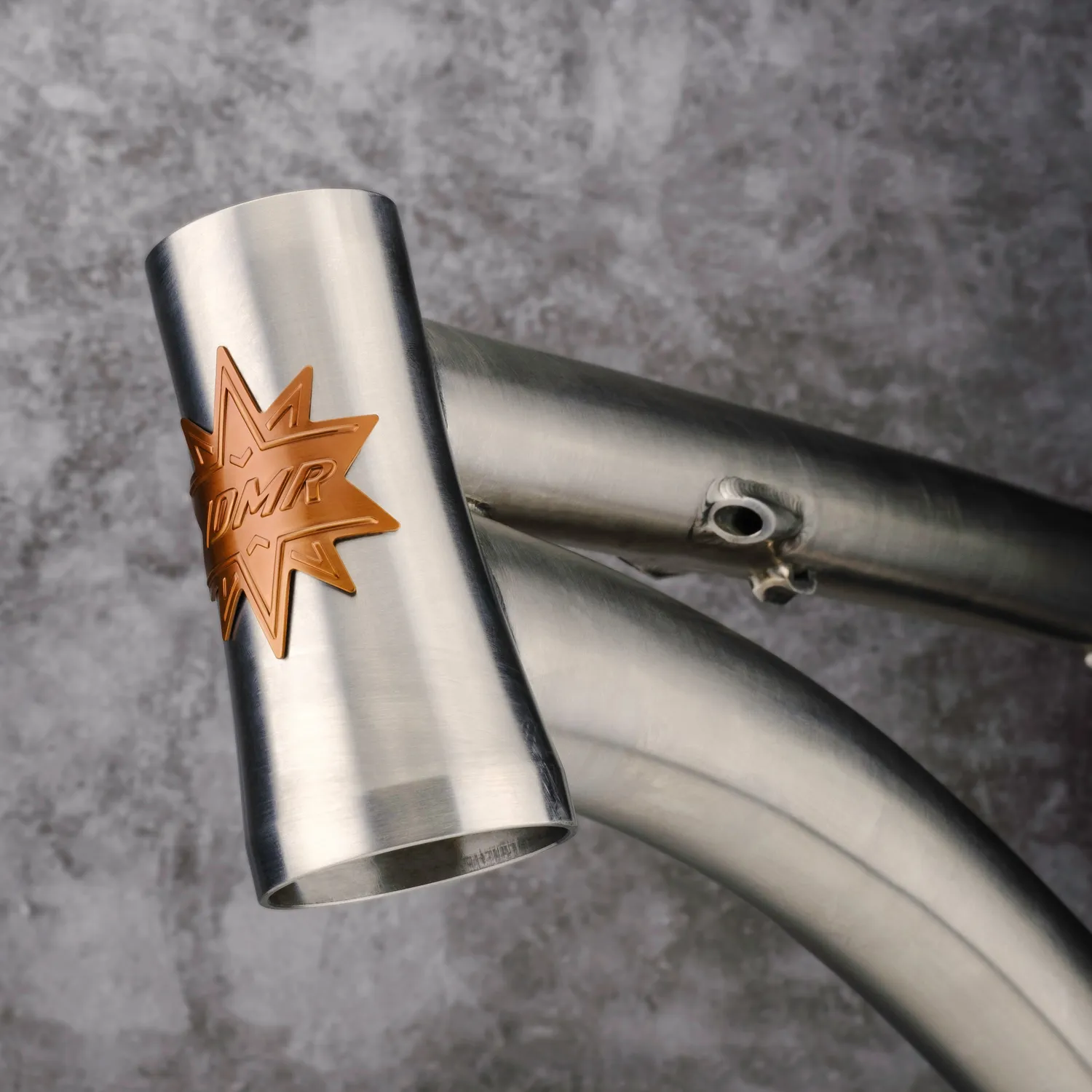 DMR Trailstar head badge emblem alu