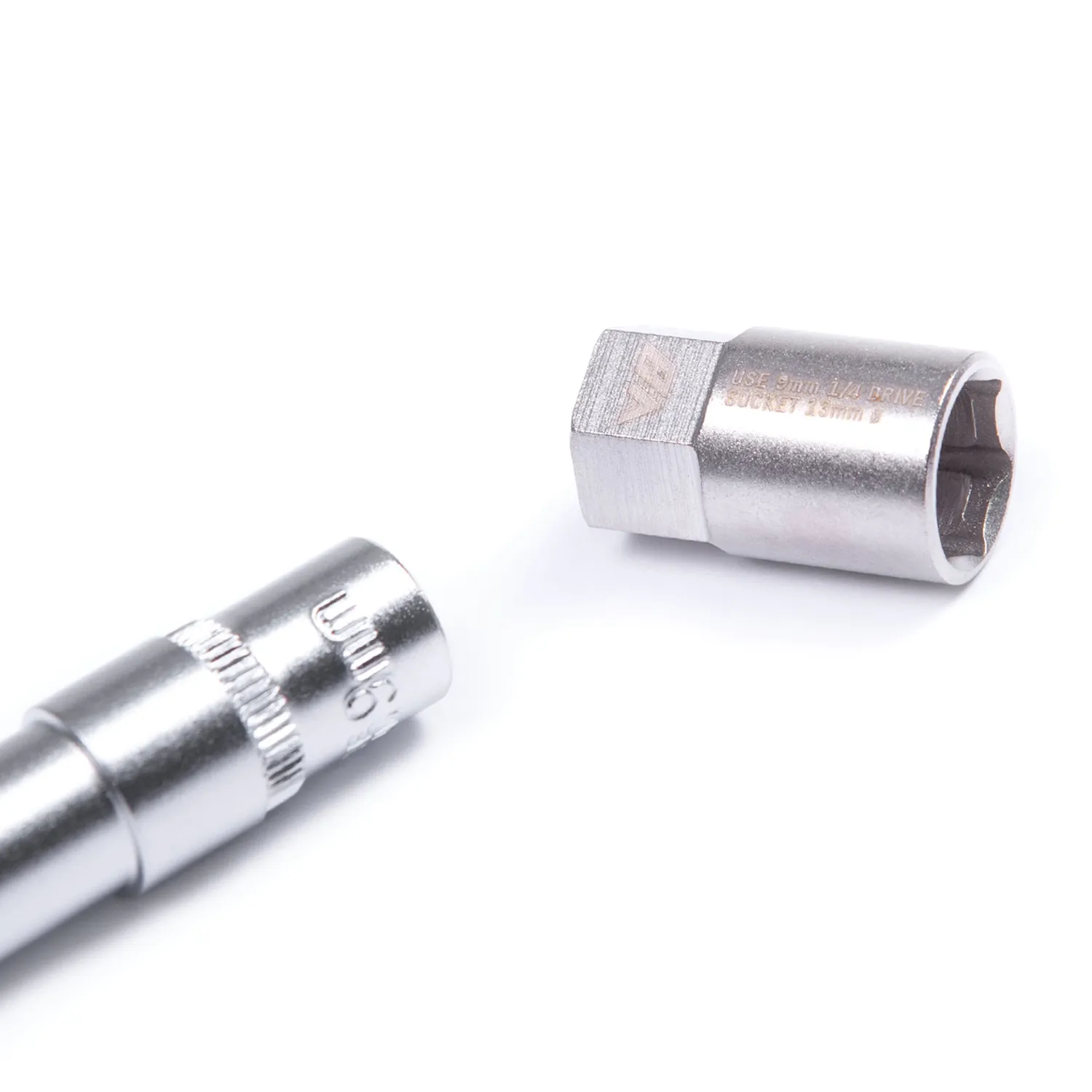 DMR Bikes V8 v2 serviceværktøj pedaler dual bushing