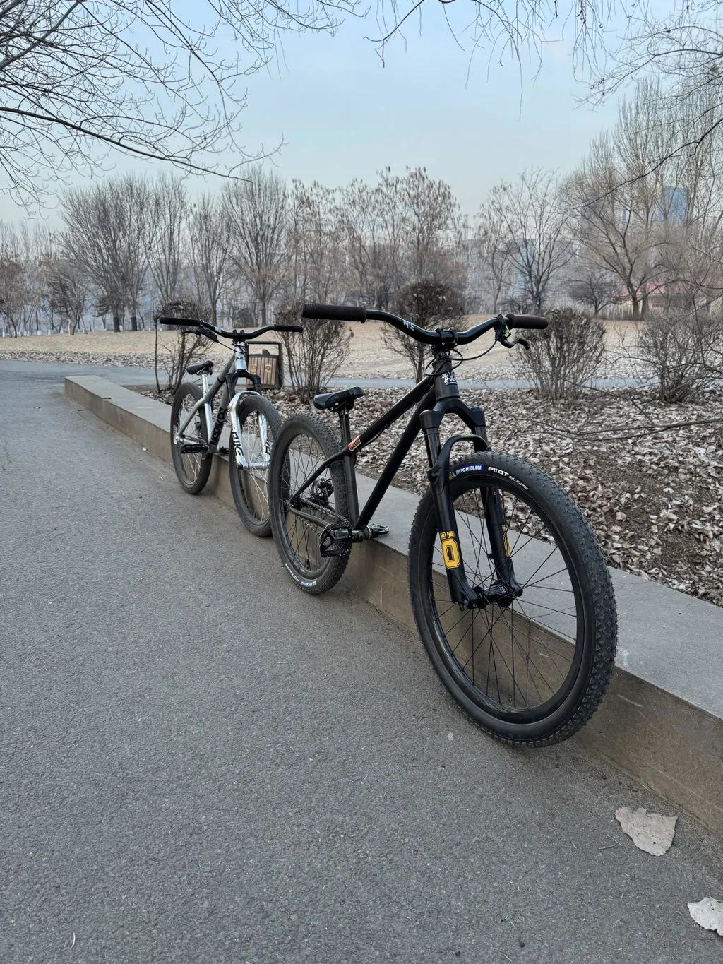 Chromag Monk dirt jumper Long 26 stål