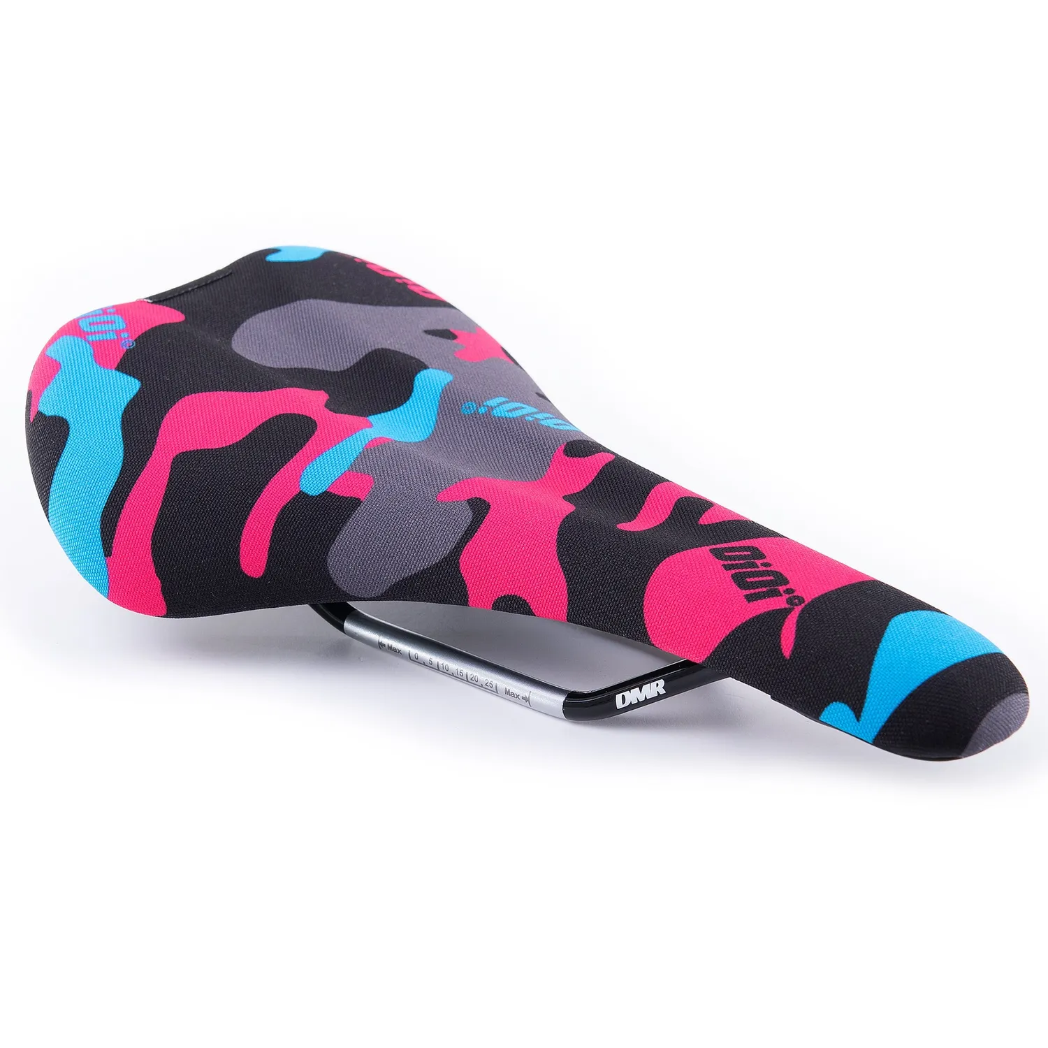 DMR OiOi sadel camo cromoly