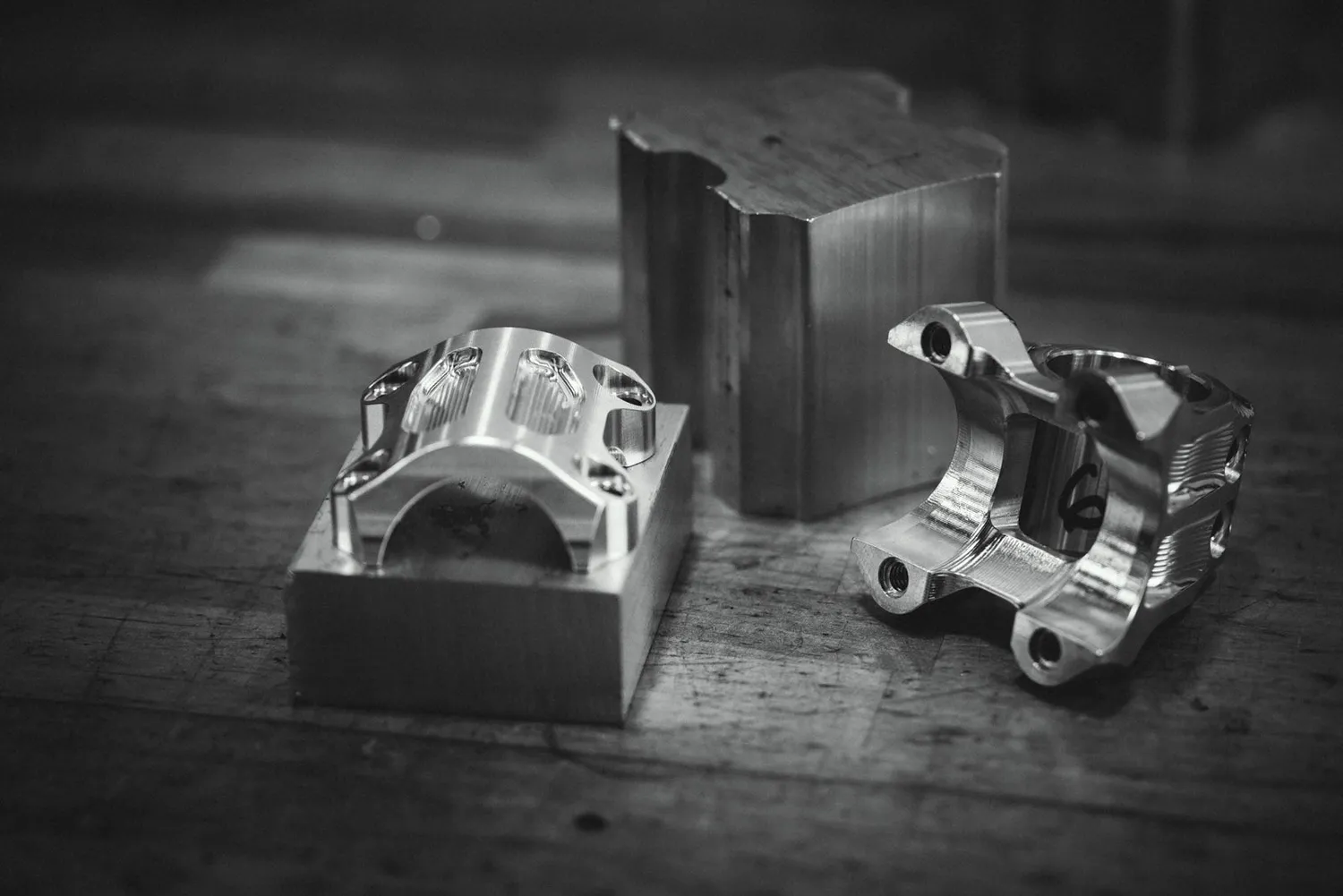 Chromag Riza frempind 31,8 mm 32 mm sort
