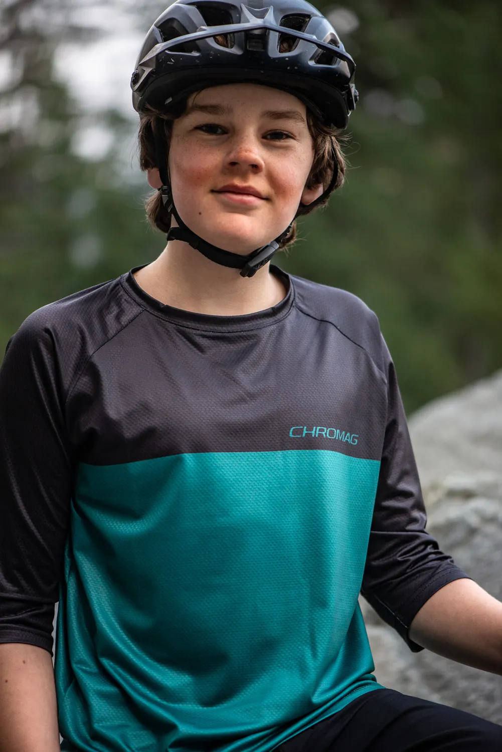 Chromag Mission børnejersey sort/teal 3/4