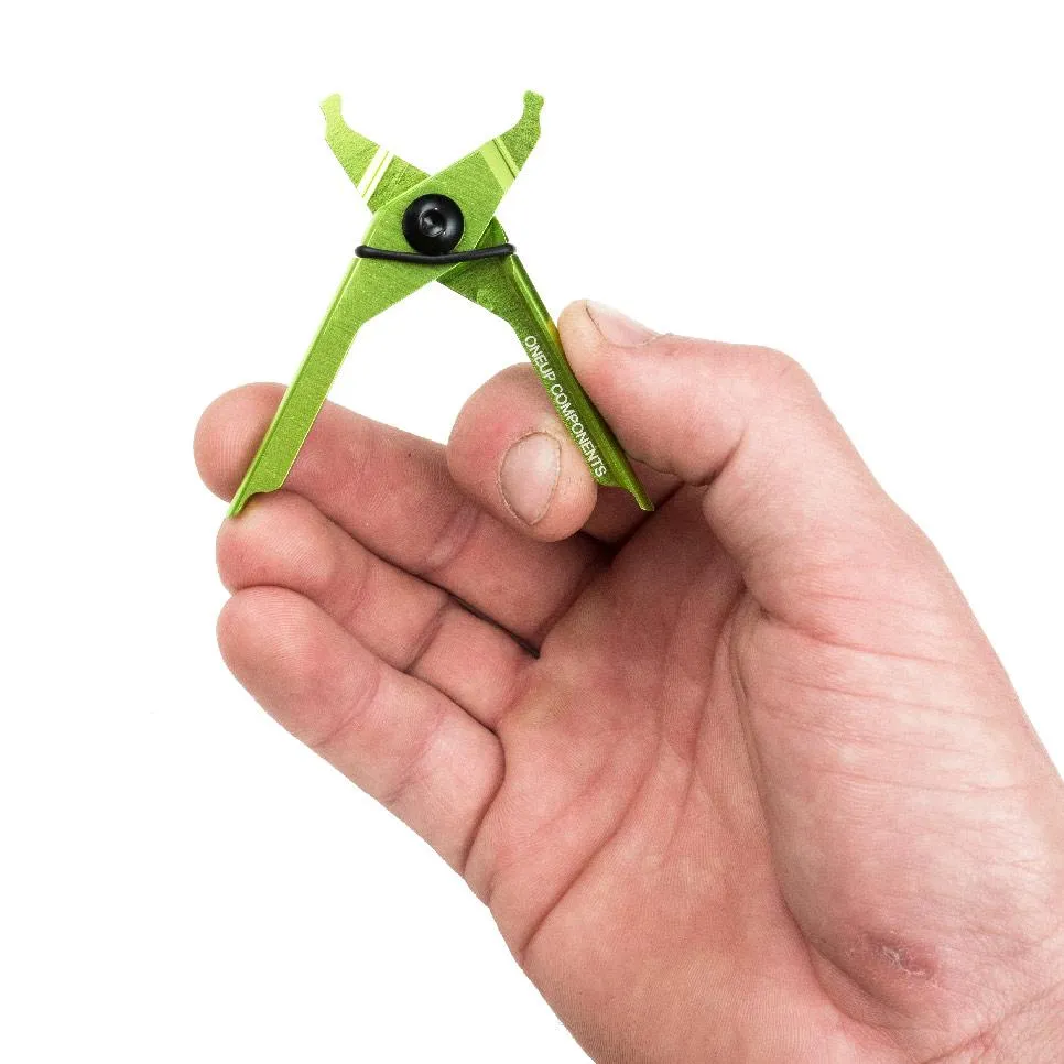 OneUp EDC Plug & Pliers Kit tubeless værktøj