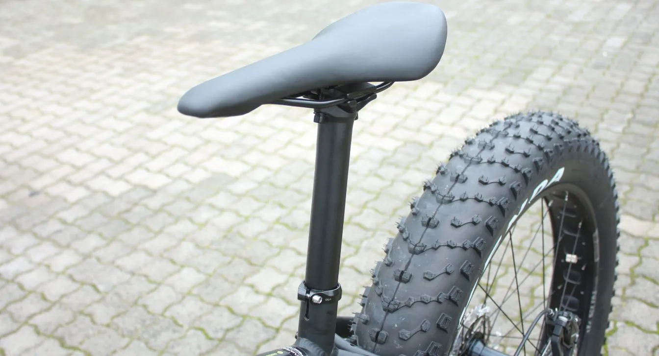 Silverback SBC sadelklemme 34,9 mm sort bolt